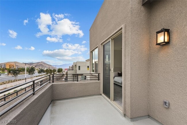 Foto del edificio - 1507 Hopeful Lark Ln