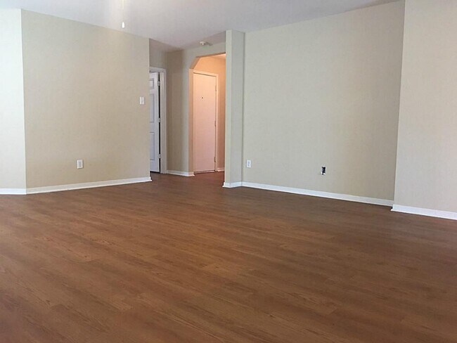 Building Photo - 3407 Huisache Ct