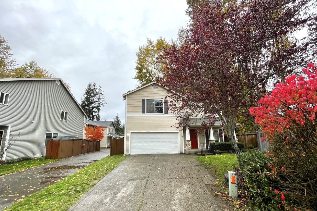 26406 110th Pl SE House Rental in Kent, WA