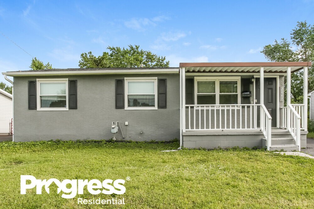 Primary Photo - 2887 Addison Dr