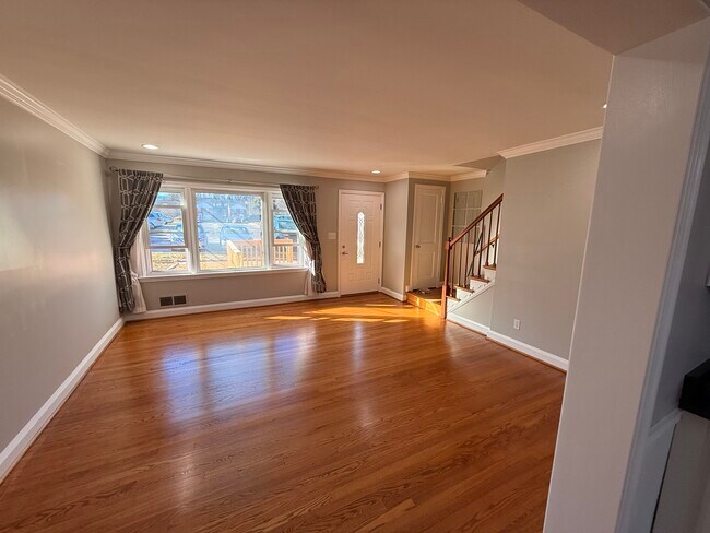 Foto del edificio - 21 Skidmore Ct