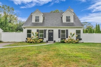 Building Photo - 98 Dahlia Dr