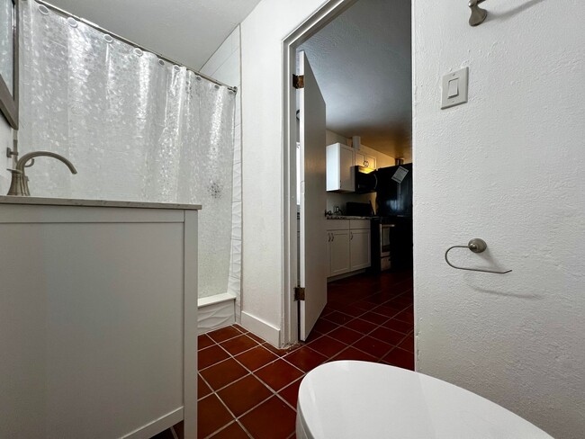 Foto del edificio - 1 Bedroom 1 Bath Near Nob Hill!