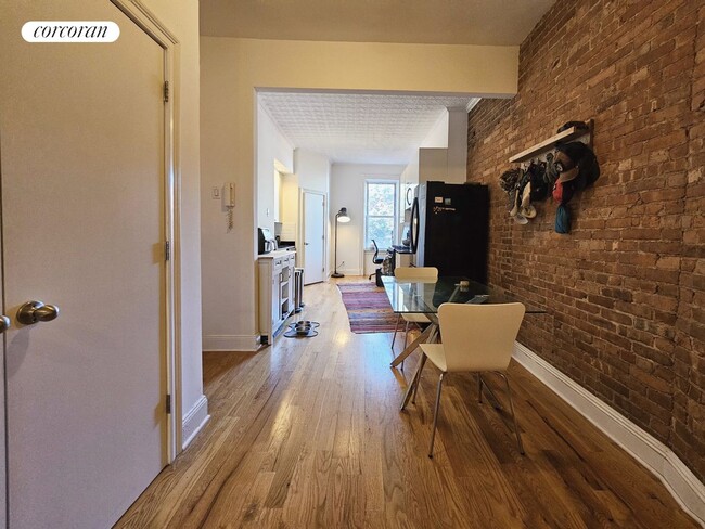 Building Photo - 104 Bedford Ave