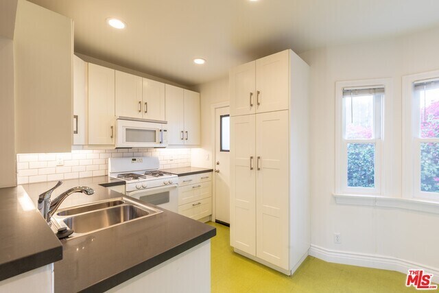 Building Photo - 505 Holland Ave