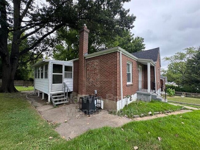 Photo - 2139 Kappel Dr House