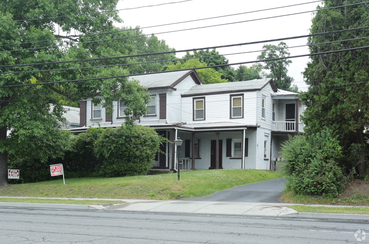 Primary Photo - 1245 Western Ave