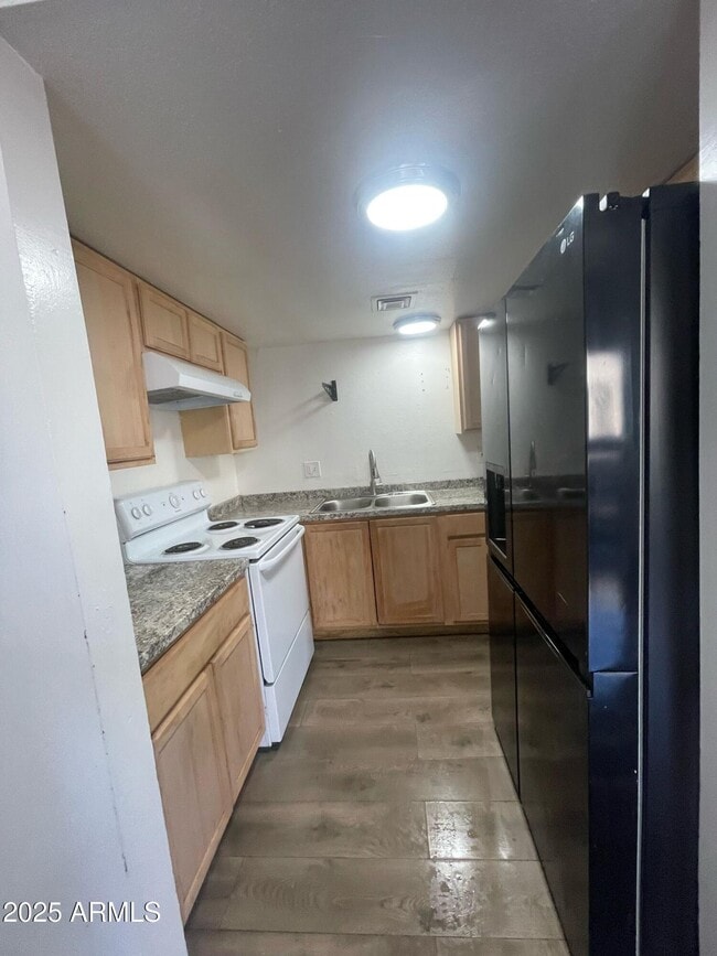 Foto del edificio - 2806 N 43rd Ave