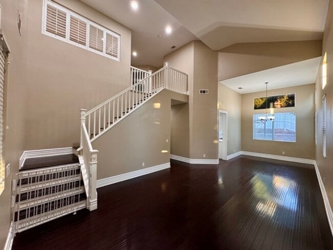 Foto del edificio - Beautiful 4 Bedroom Murrieta Home with Sol...