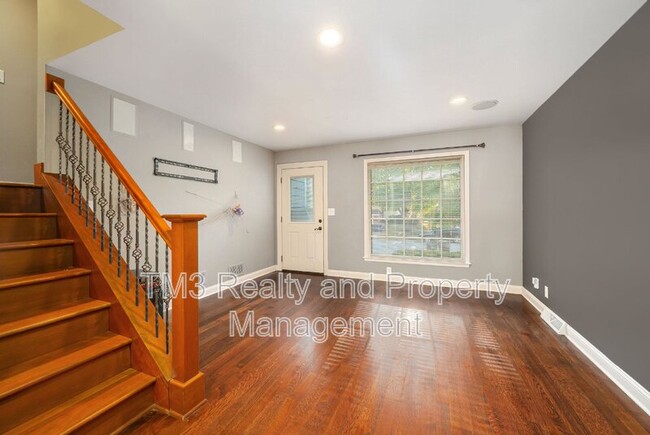 Foto del edificio - 1424 E Haven Ln