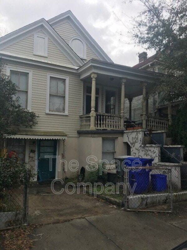 Building Photo - 21 Carolina St