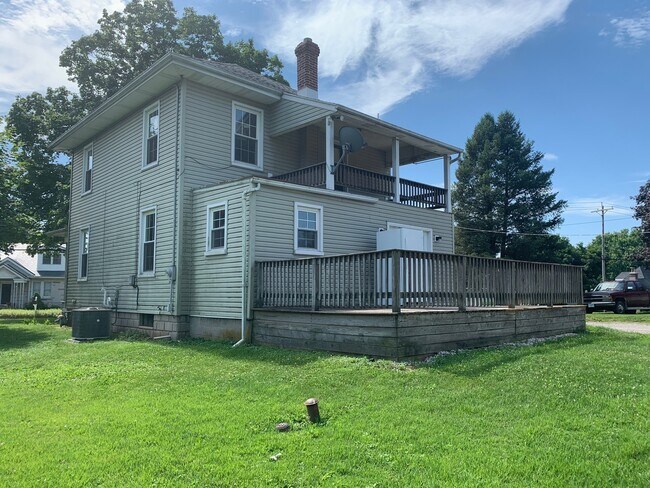 Foto del edificio - 2243 Sunset Ln