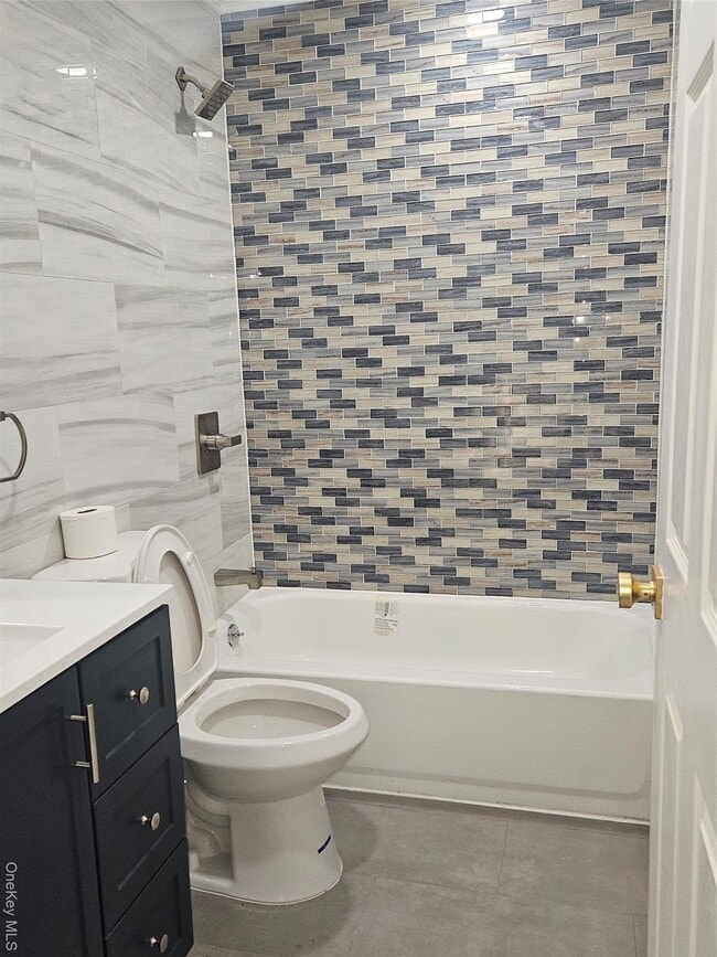 Foto del edificio - 115-19 Marsden St