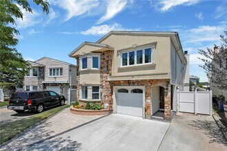 Building Photo - 24 Purdue Ct