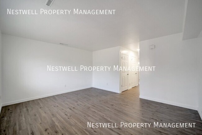 Building Photo - 331 E 1000 N