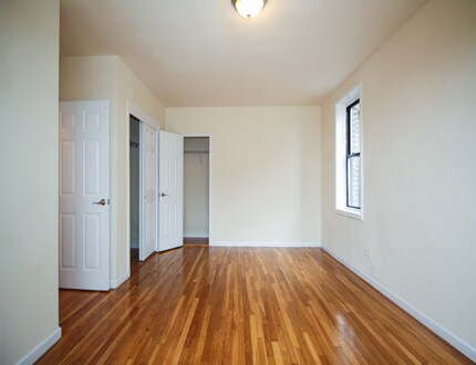 Building Photo - 13905 85th Dr