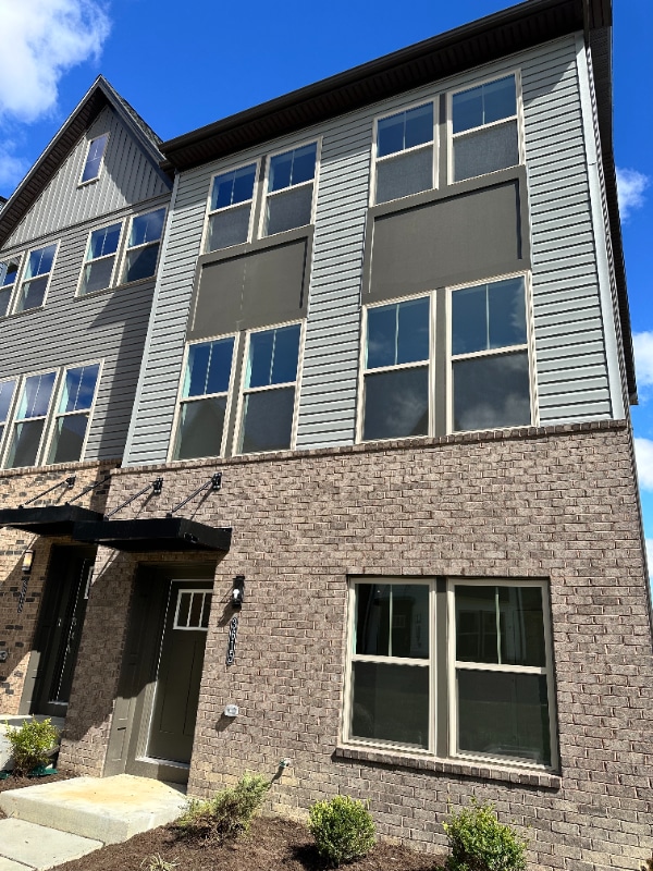 Building Photo - 3615 Artesian Ln