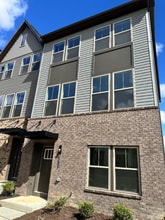 Building Photo - 3615 Artesian Ln