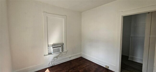 Foto del edificio - 709 Ora St