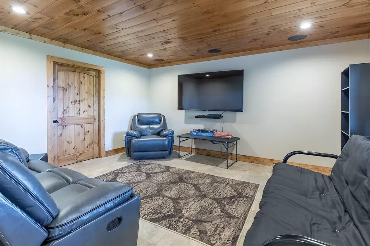 Foto principal - 312 Overlook Ridge Rd