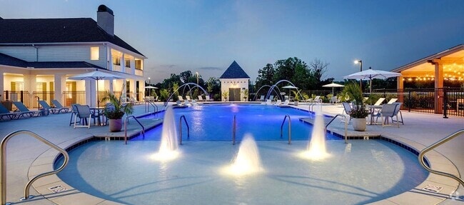 3000 SF Resort Pool - Clear Creek Springdale Apartments