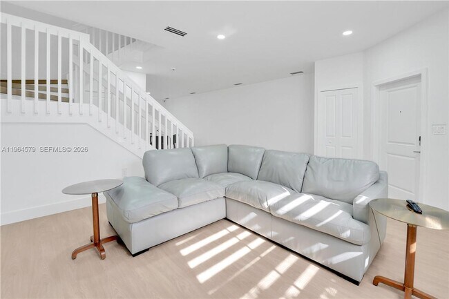 Foto del edificio - 23372 SW 127th Ct