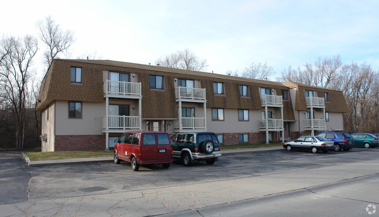 4921 Copper Creek Rd, Omaha, NE 68157 Apartments Omaha, NE
