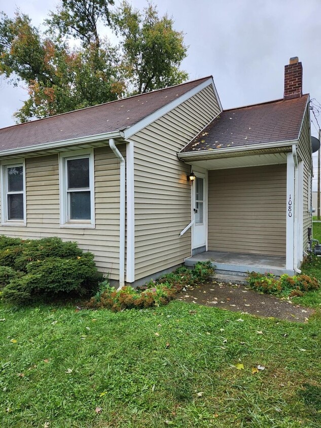Building Photo - 1 bedroom apartment home