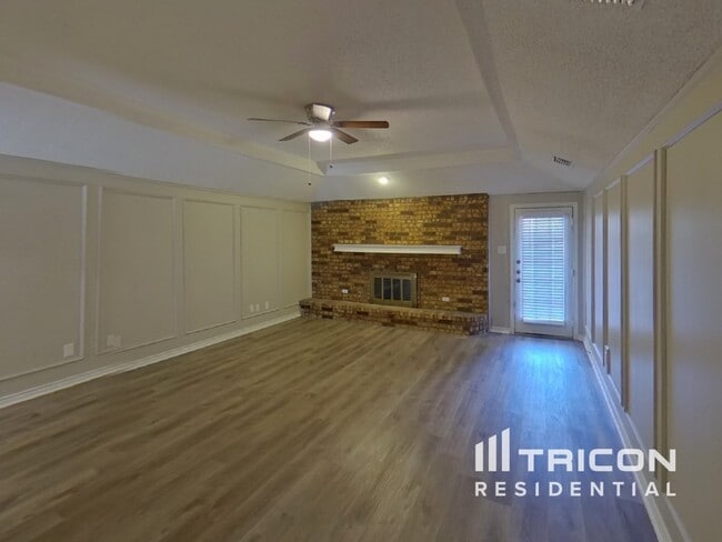 Building Photo - 622 Stoneybrook Dr