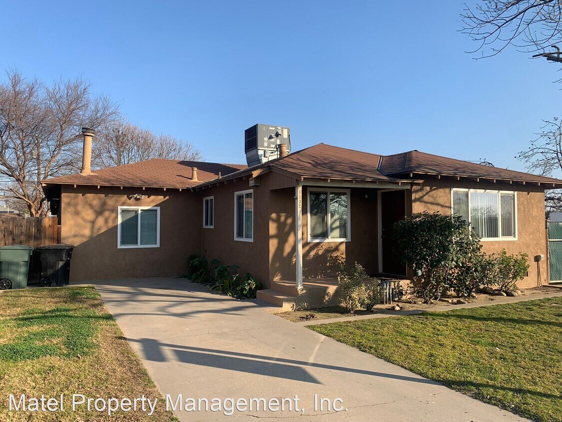 Primary Photo - 3 br, 1 bath House - 1132 MANOR DR