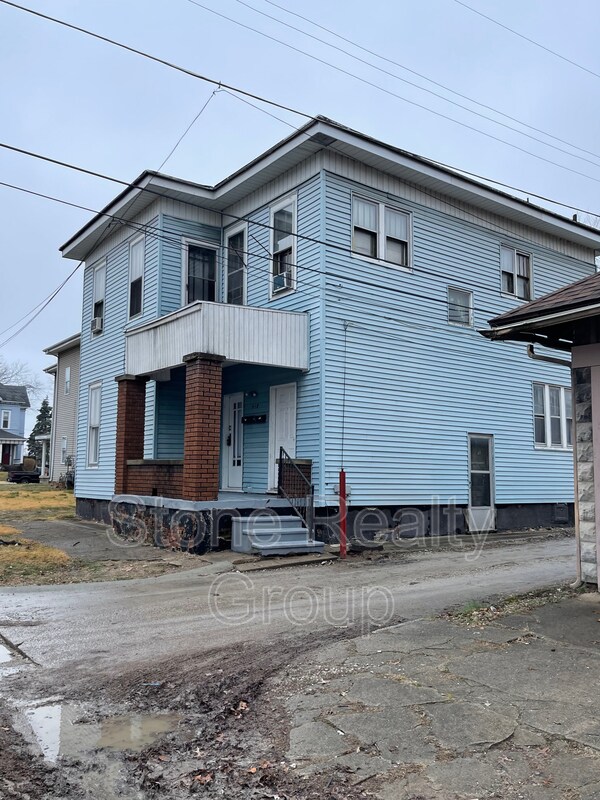 Primary Photo - 518 Crawford St