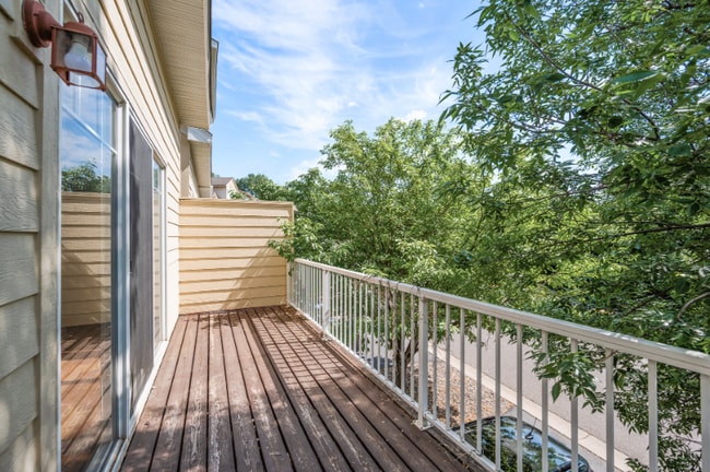 Building Photo - 2102 Cedar Grove Trail