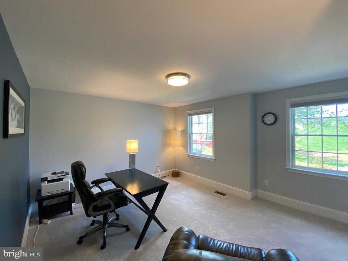 Foto principal - 3822 Meadow View Farm Rd