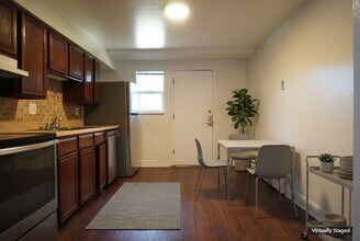 Building Photo - 1409 Utah St