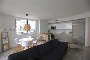 Building Photo - 2 br, 2 bath Condo - Midtown Condo