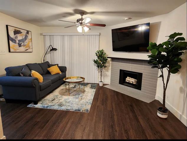 Foto del edificio - 4777 Cedar Springs Rd