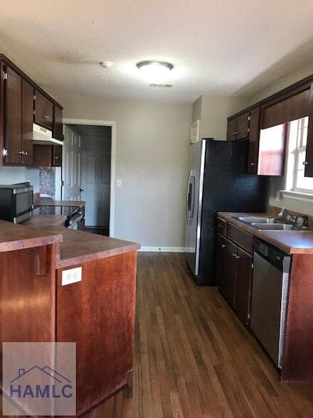 Building Photo - 124 Wayfair Ln