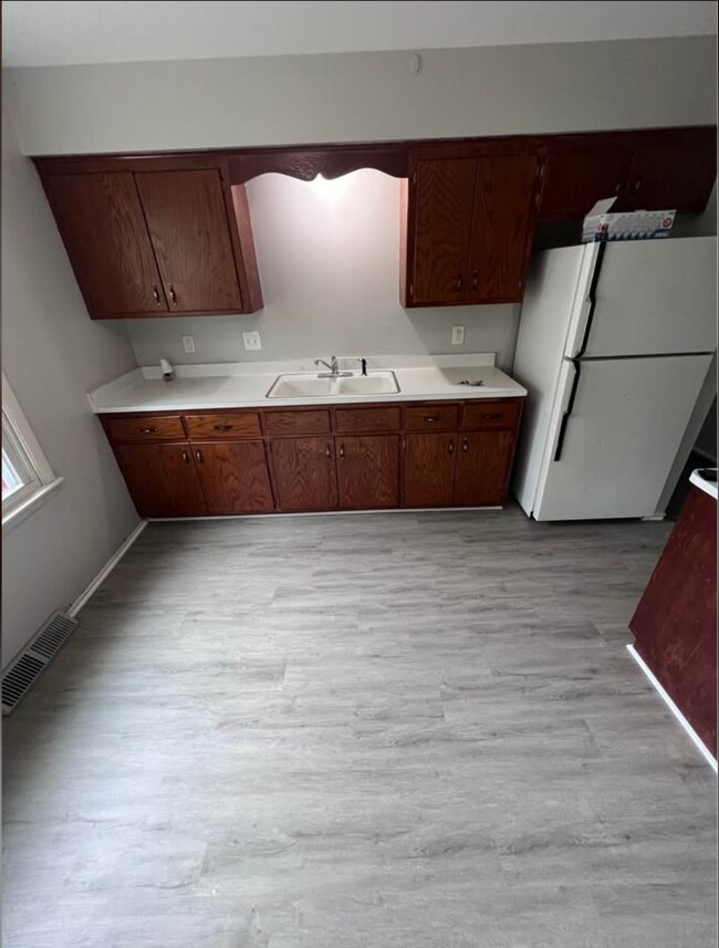 Foto del edificio - 6429 N 89th St