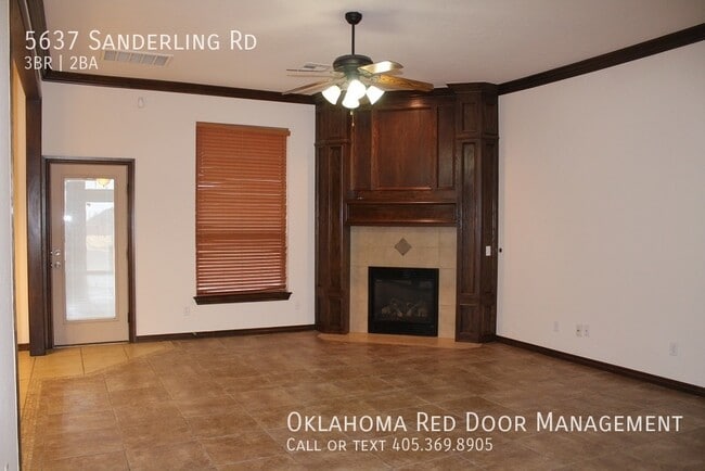 Building Photo - 5637 Sanderling Rd