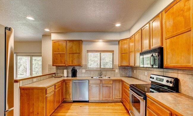 Building Photo - 1414 Sheep Creek Ct