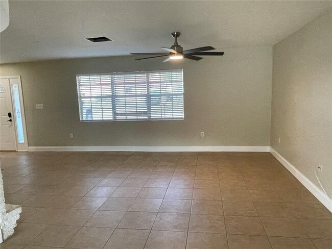 Building Photo - 26720 Hickory Loop