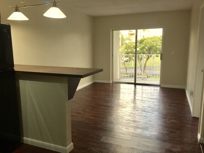 Foto del edificio - 8260 SW 210th St