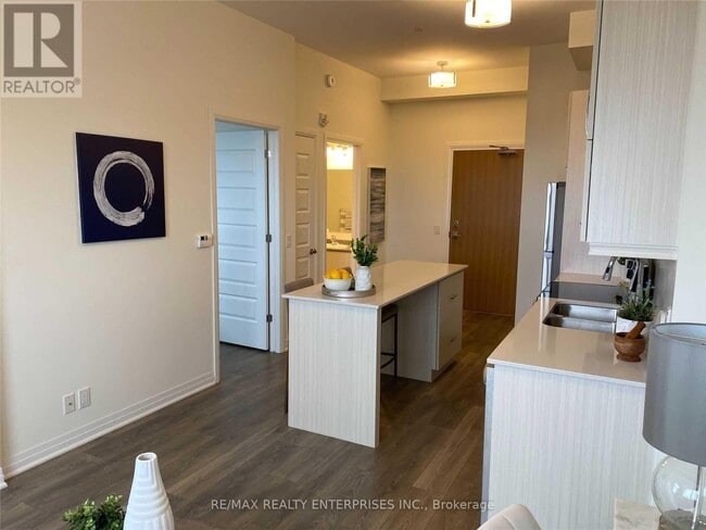 Building Photo - 1105 Leger Wy