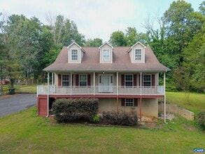 Building Photo - 497 Sunset Dr