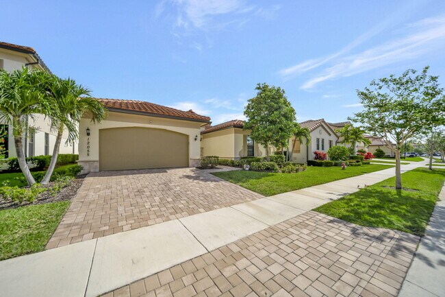 Building Photo - 12055 Lake Trail Ln