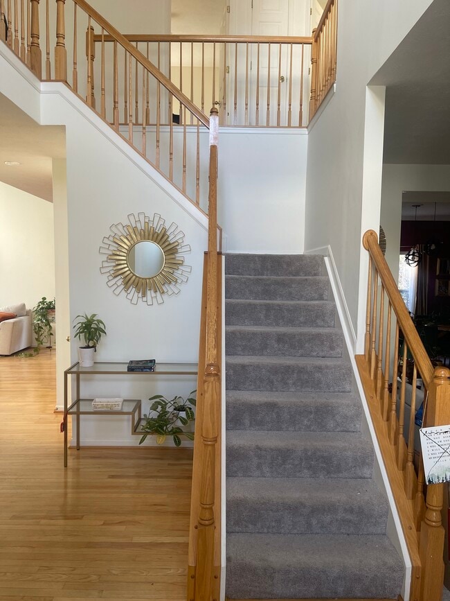 Building Photo - 12407 Diploma Dr