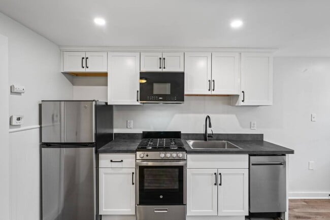 Foto del edificio - 35 Saratoga Ave
