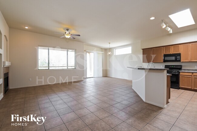 Building Photo - 13558 E High Plains Ranch St