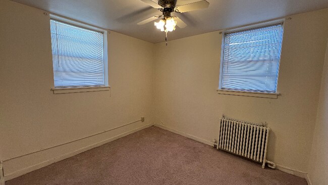 Foto del edificio - 1510 Larpenteur Ave W