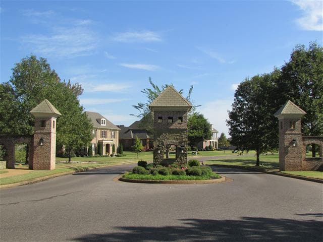 Foto del edificio - Exquisite 5 Bedroom Home in Robinson Crossing